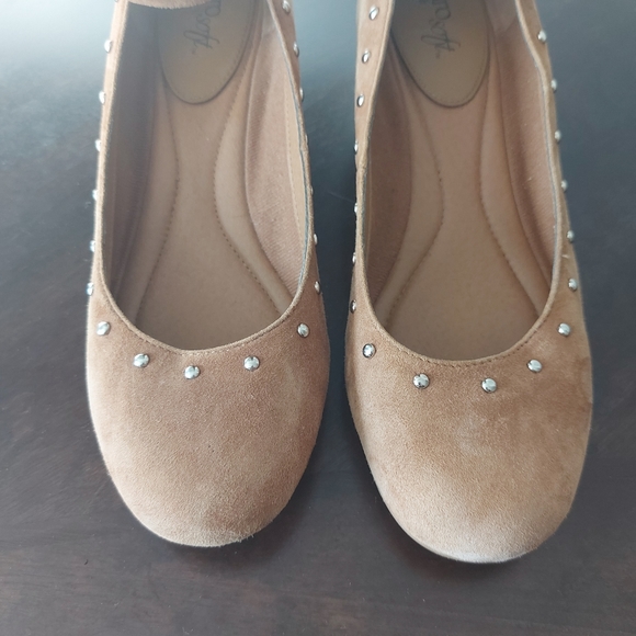 Ankle strap suede shoes - Picture 3 of 5